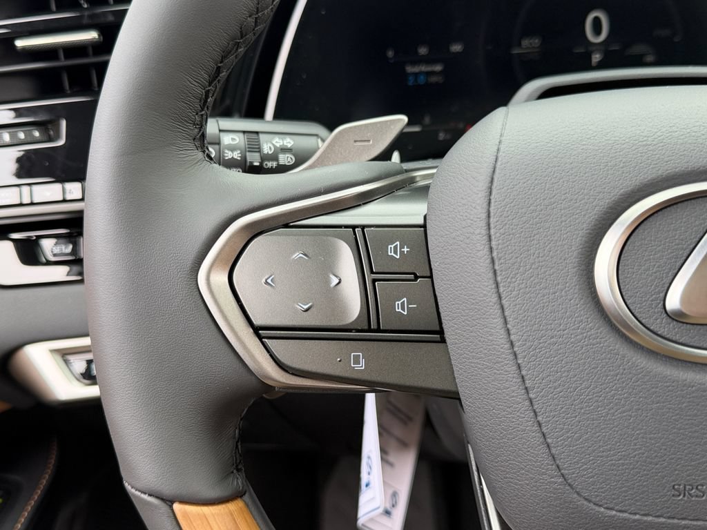 New 2026 Lexus RX 350 w/ Convenience Package AWD/4WD image 16