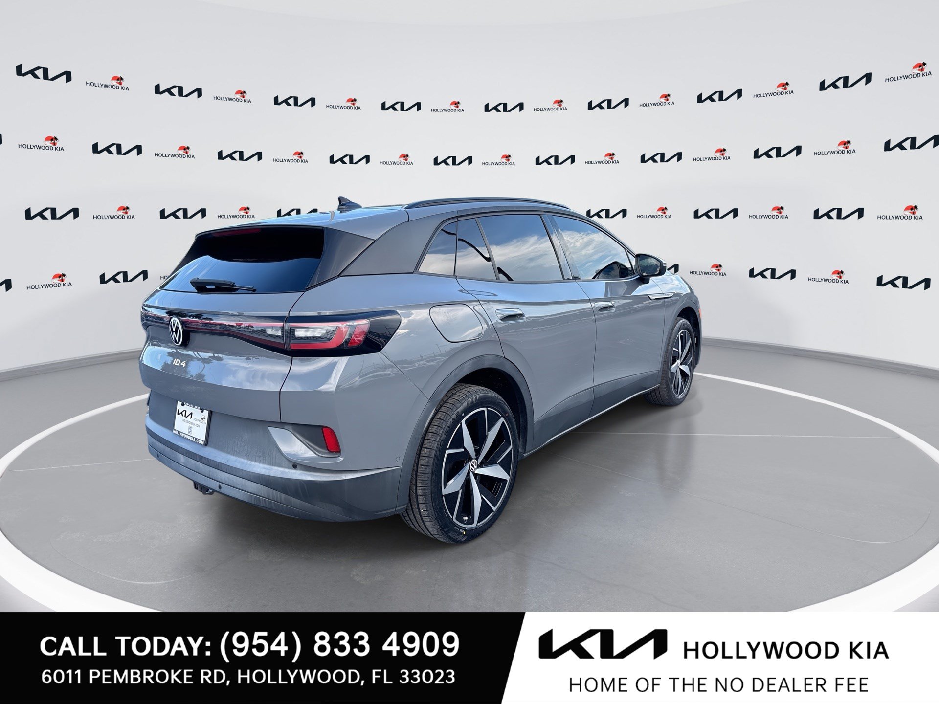 Used 2023 Volkswagen ID.4 Pro S AWD/4WD image 8