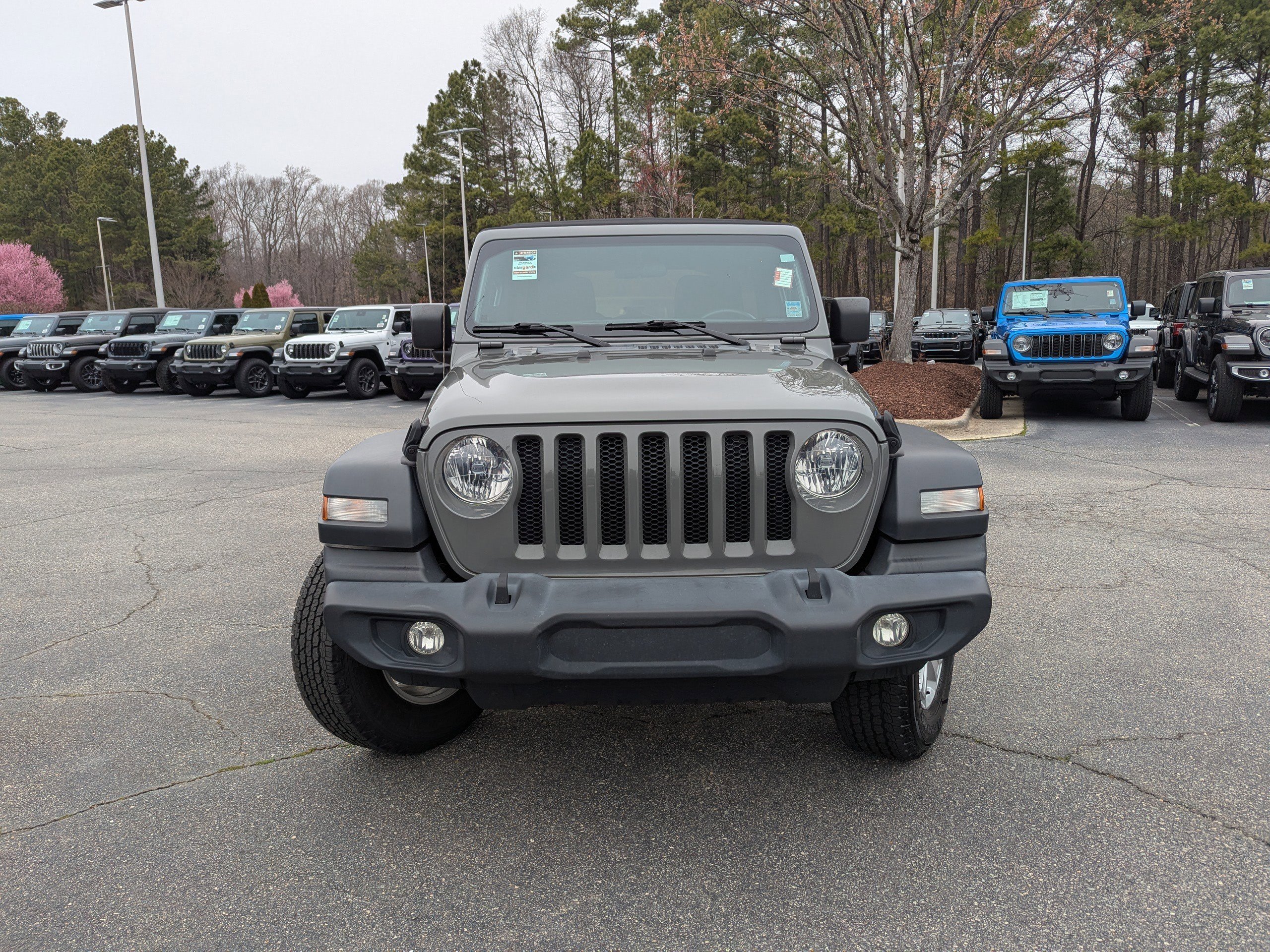 Used 2021 Jeep Wrangler Sport S video 2