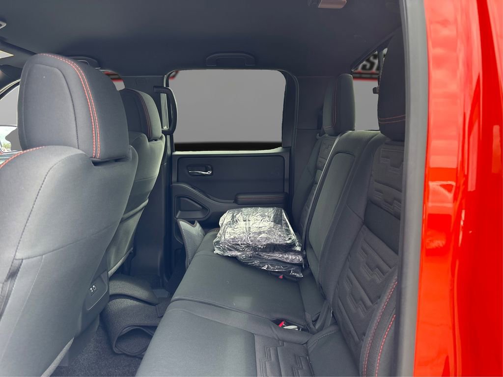 Certified 2025 Nissan Frontier PRO-4X AWD/4WD image 10