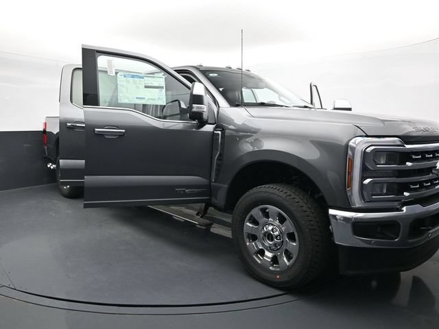 Used 2025 Ford F250 Lariat w/ Lariat Ultimate Package AWD/4WD image 47