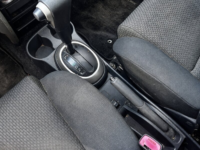 Used 2006 Scion xA FWD image 13