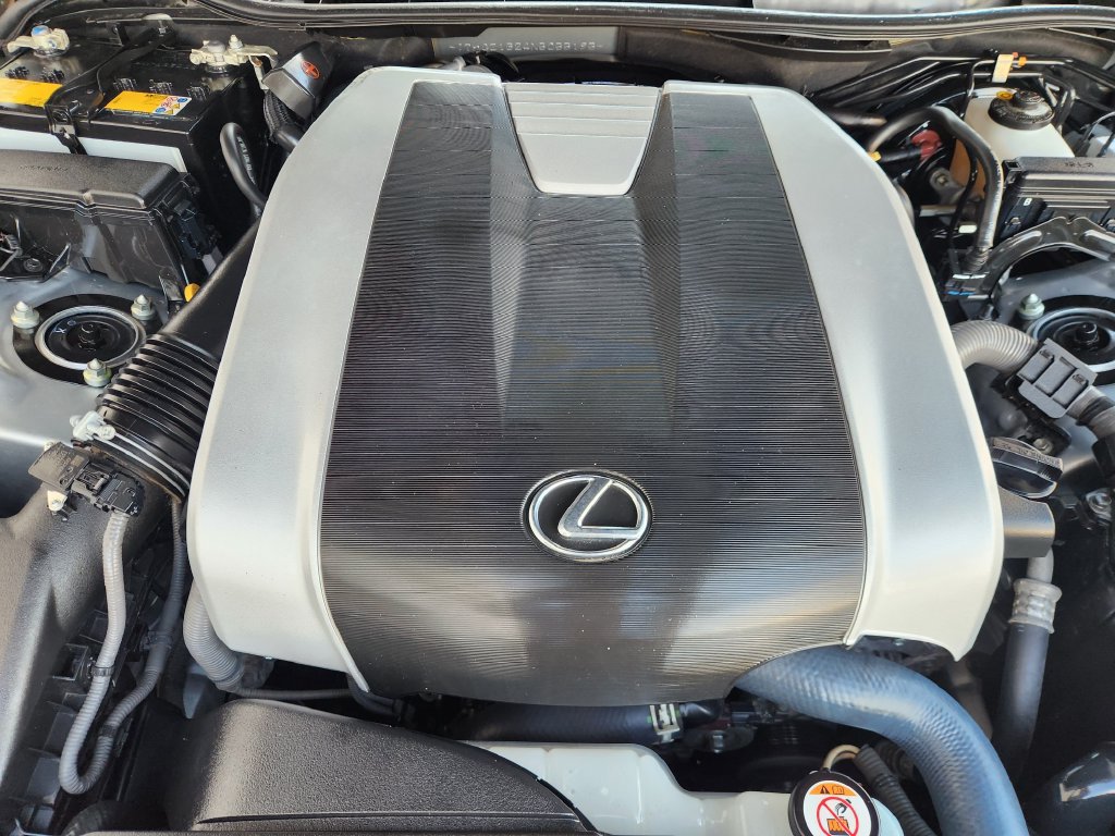 Used 2022 Lexus IS 350 F Sport w/ Navigation Package RWD image 33