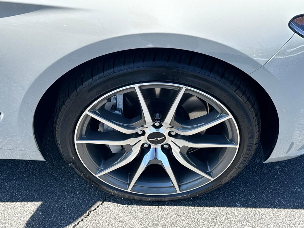 Used 2026 Genesis G70 2.5T RWD image 12