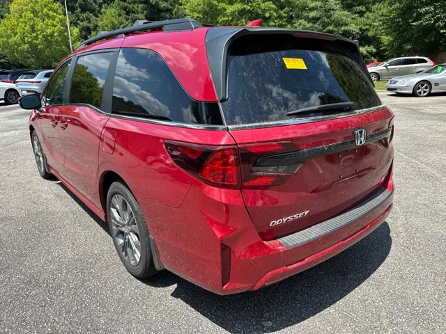 Used 2025 Honda Odyssey Touring image 7
