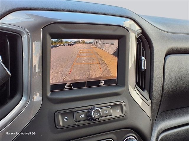 Used 2023 Chevrolet Silverado 1500 Custom image 15