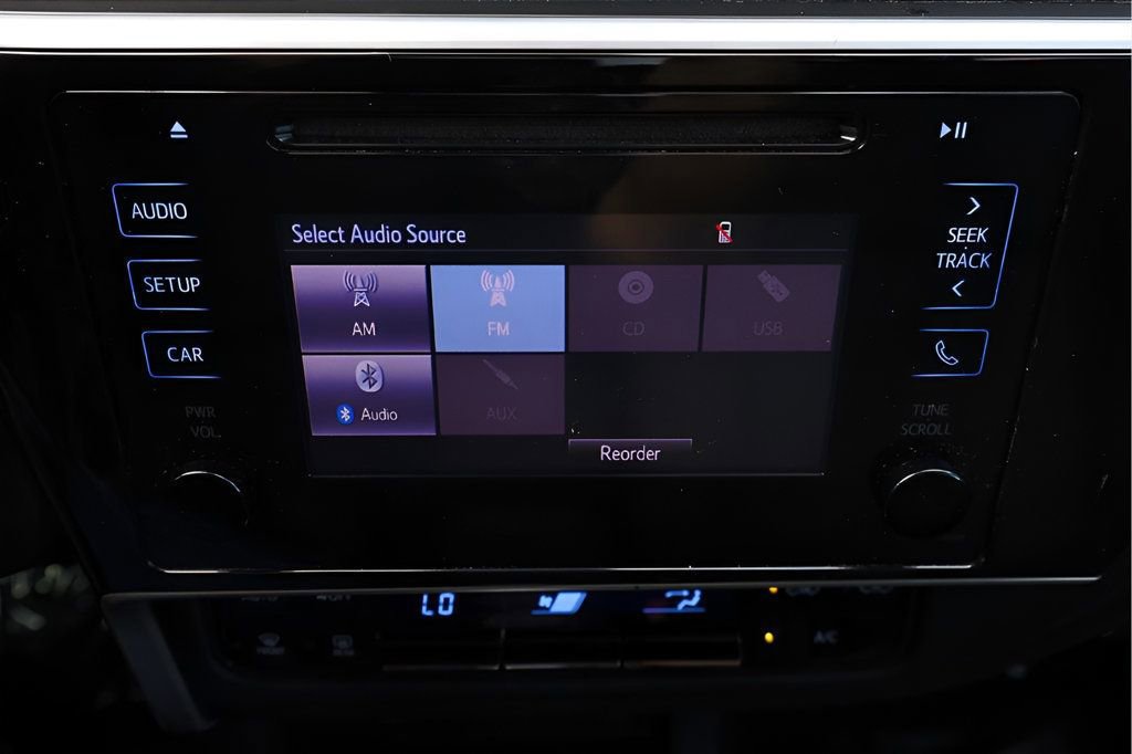 Used 2019 Toyota Corolla LE FWD image 20