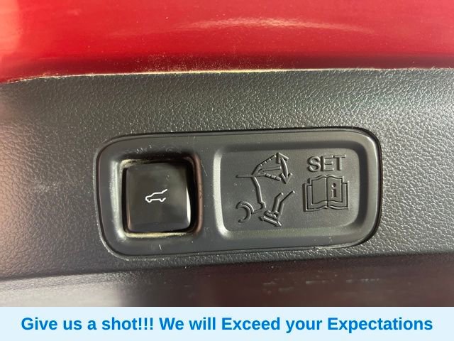 Used 2021 Ford Expedition Max XLT image 11