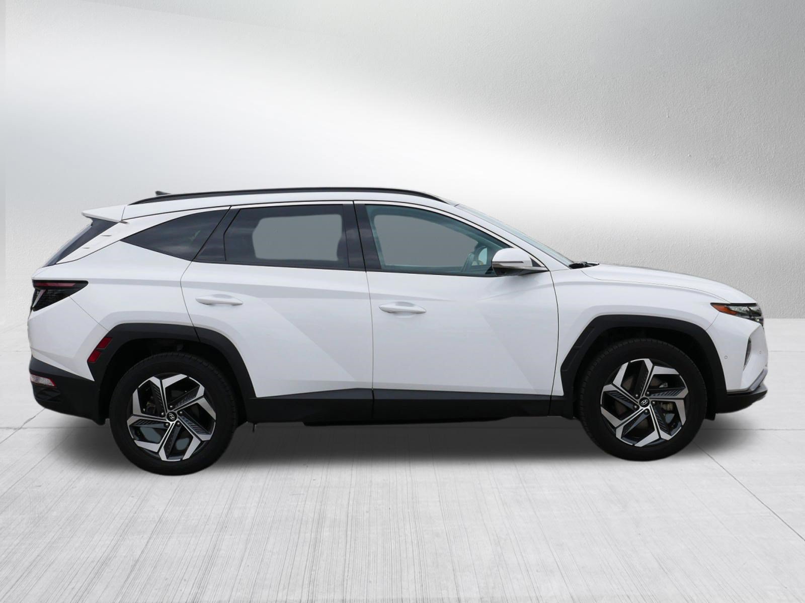 Used 2023 Hyundai Tucson Limited AWD/4WD image 8
