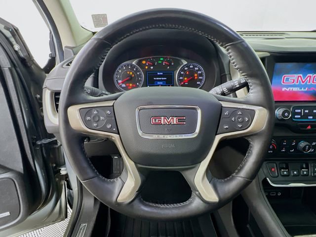 Used 2018 GMC Terrain Denali w/ Advanced Safety Package AWD/4WD image 12