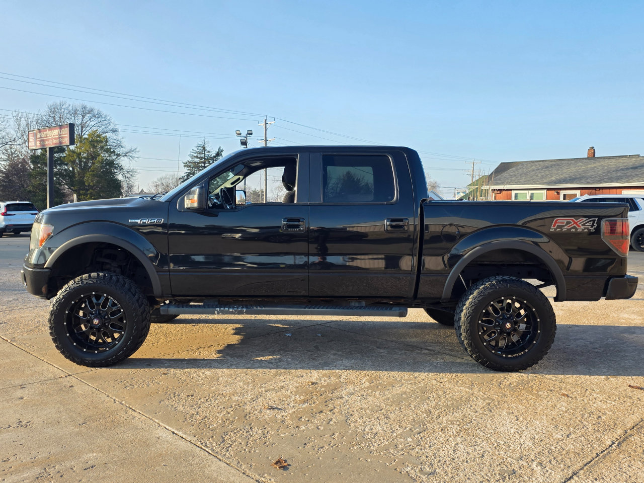 Used 2014 Ford F150 FX4 w/ Equipment Group 401A Mid image 4