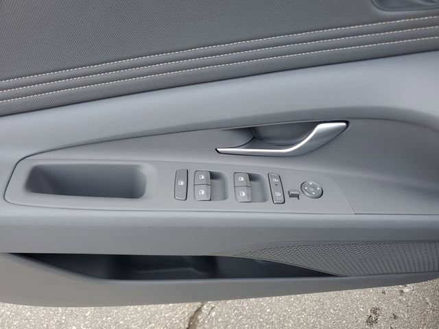 New 2026 Hyundai Elantra Sport FWD image 18