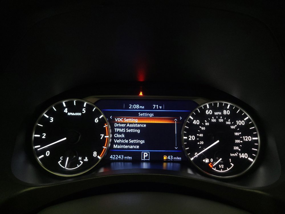 Used 2025 Nissan Altima 2.5 SV FWD image 23