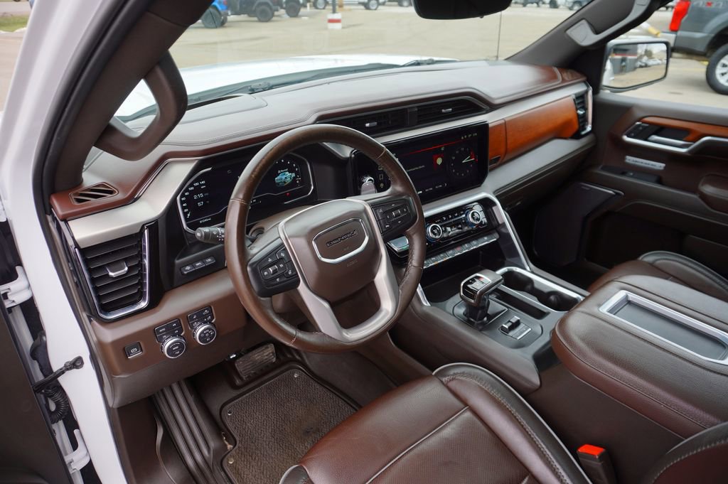 Used 2022 GMC Sierra 1500 Denali w/ Denali Reserve Package image 24