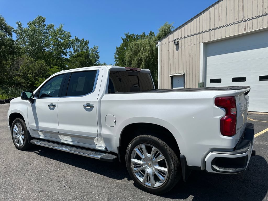 Used 2023 Chevrolet Silverado 1500 High Country w/ Technology Package AWD/4WD image 16
