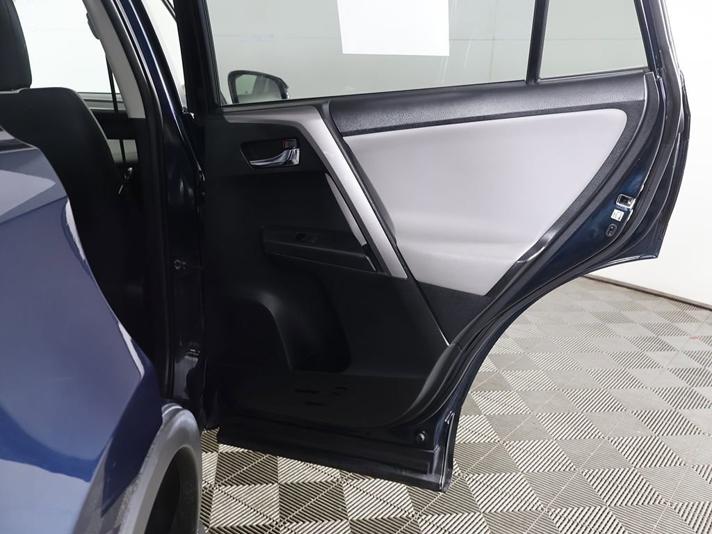 Used 2017 Toyota RAV4 XLE FWD image 24