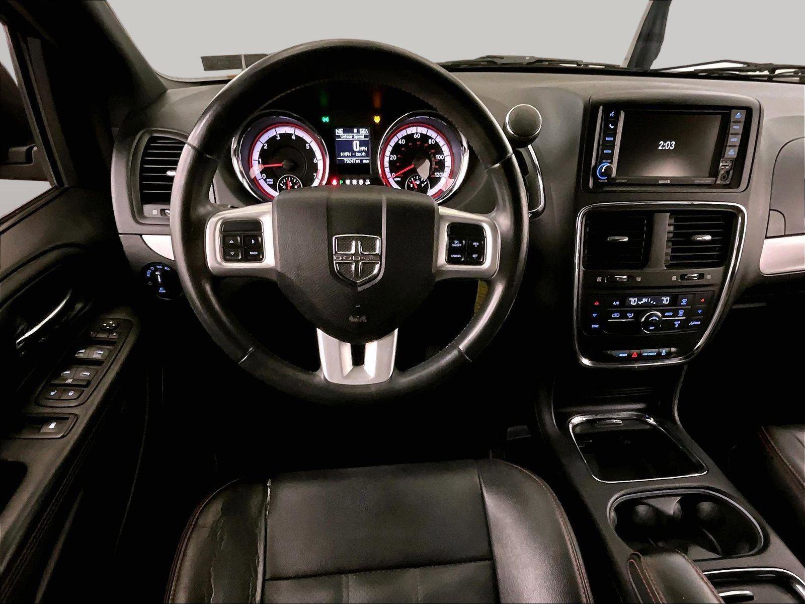 Used 2016 Dodge Grand Caravan R/T FWD image 5