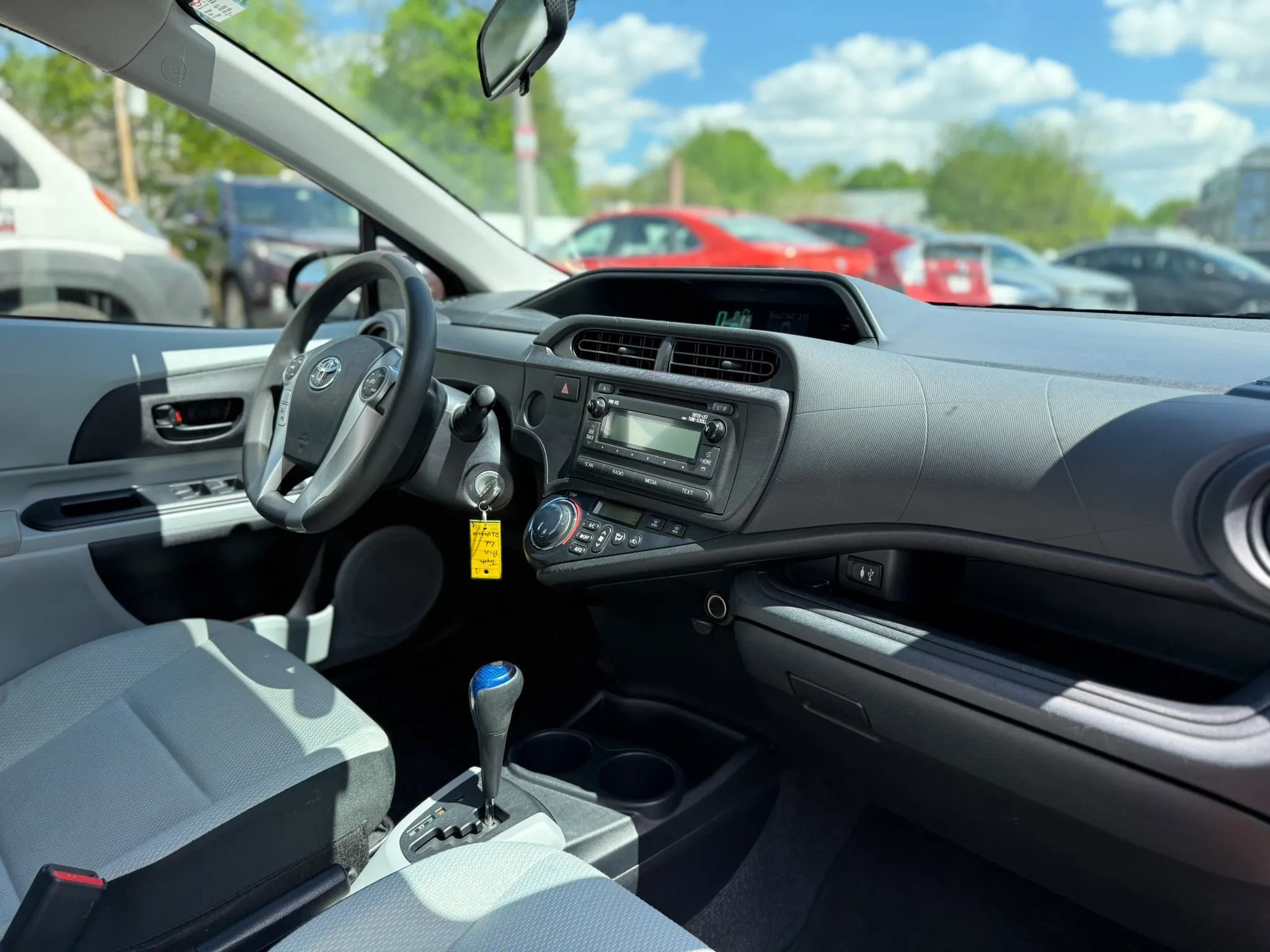 Used 2012 Toyota Prius C One FWD image 19