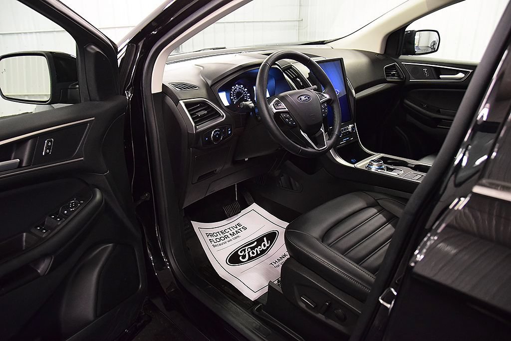 Used 2023 Ford Edge SEL w/ Convenience Package AWD/4WD image 16