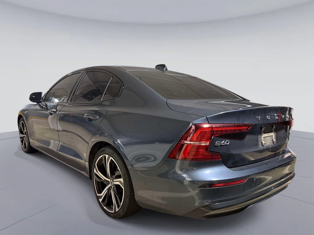 Used 2023 Volvo S60 B5 Plus AWD/4WD image 5