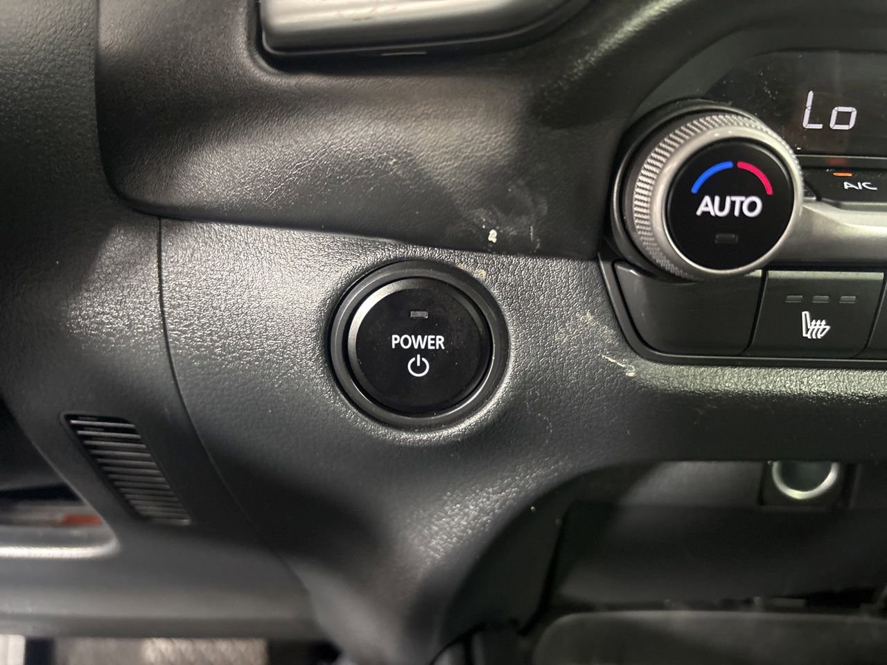 Used 2025 MAZDA CX-50 AWD 2.5 Hybrid w/ Premium Pkg image 19