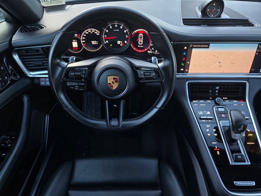 Used 2022 Porsche Panamera Platinum Edition image 20