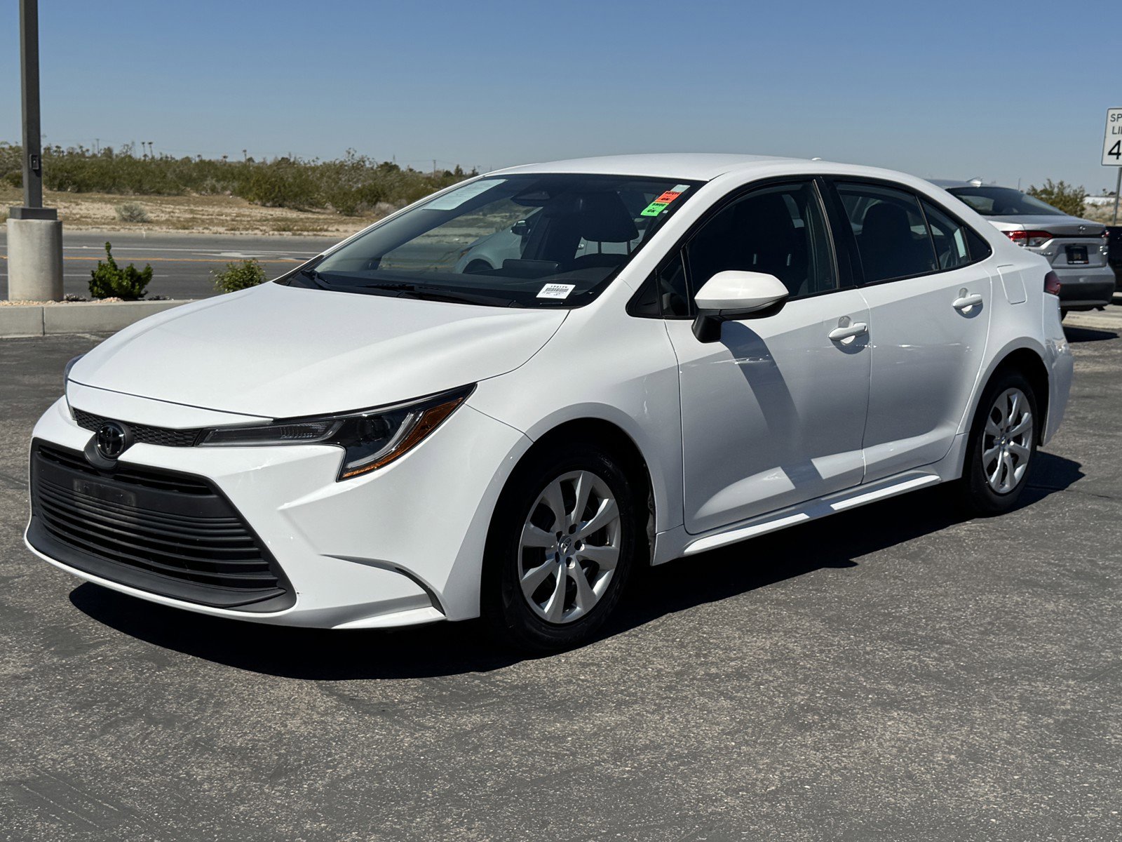 Used 2023 Toyota Corolla LE FWD image 3