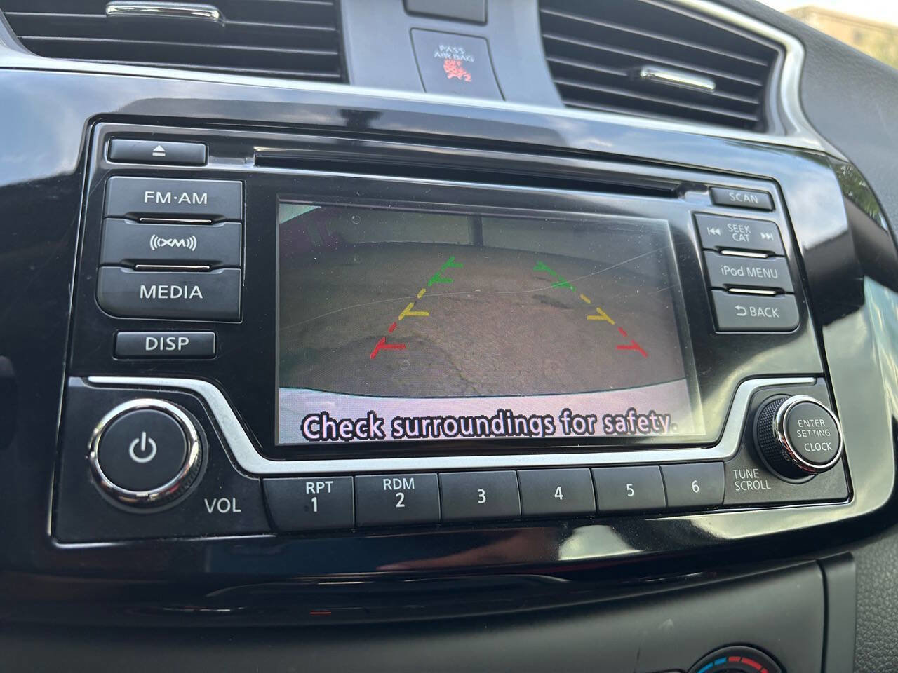 Used 2017 Nissan Sentra SV FWD image 27