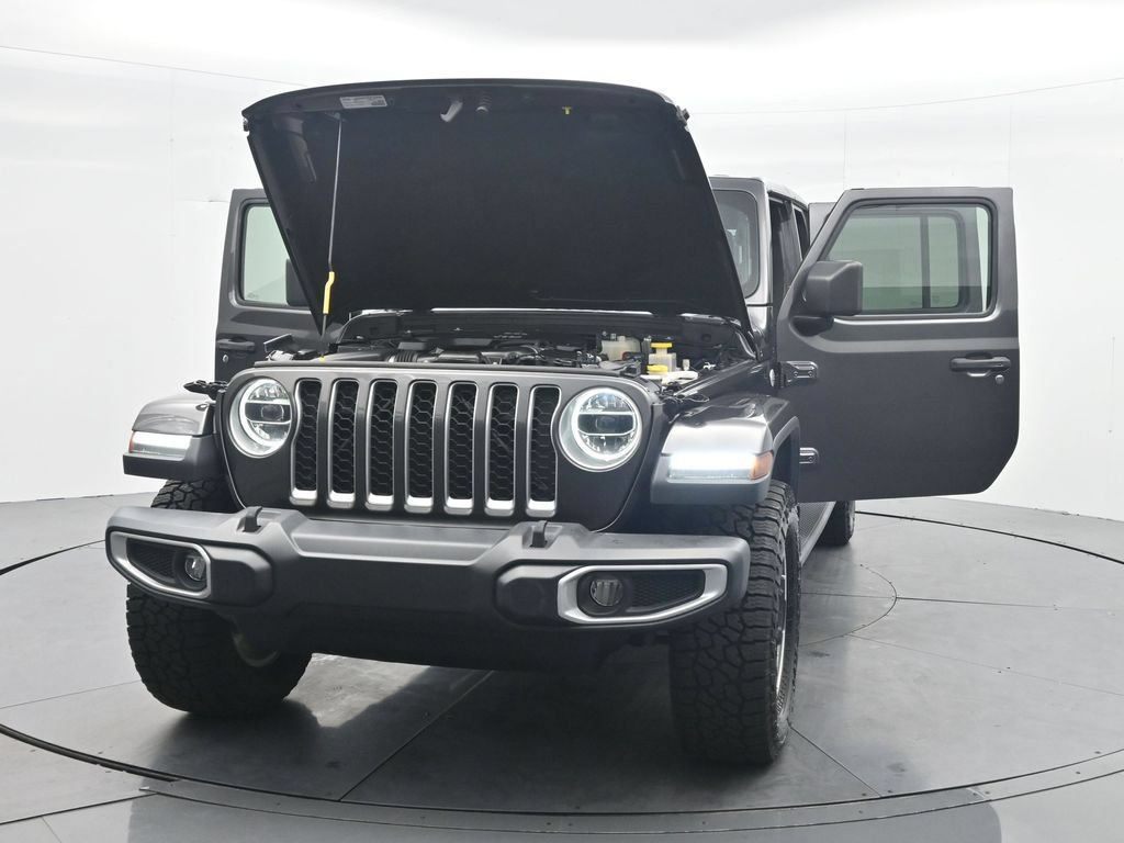 Used 2020 Jeep Gladiator Overland AWD/4WD image 42