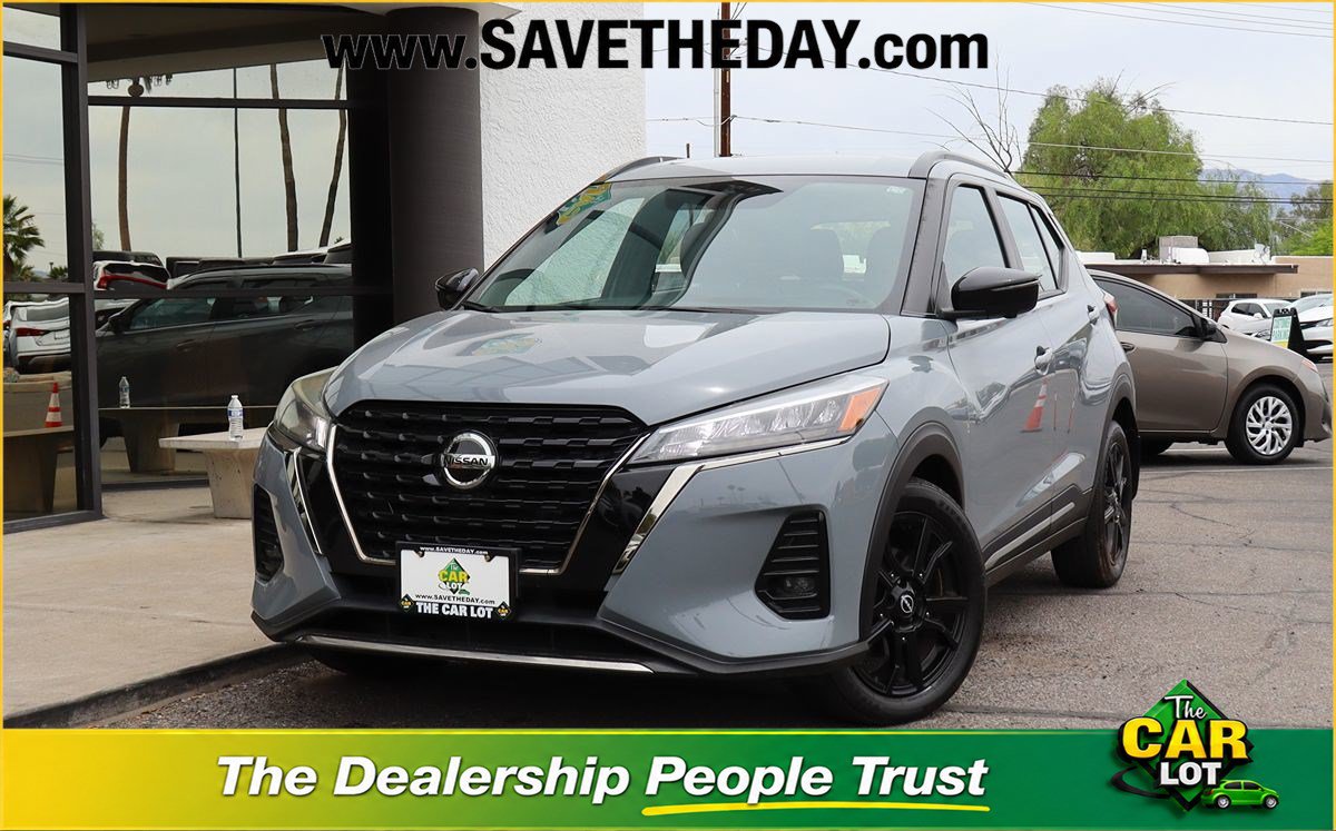Used 2023 Nissan Kicks SR