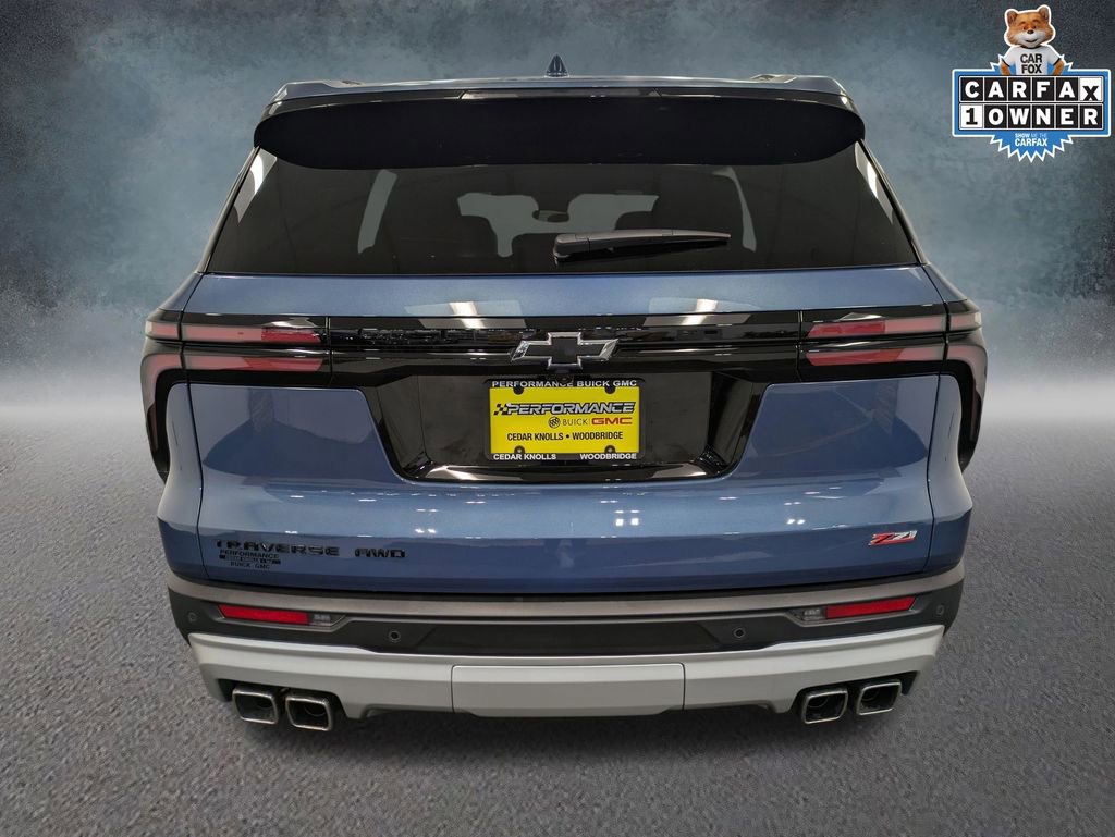Used 2024 Chevrolet Traverse Z71 AWD/4WD image 5