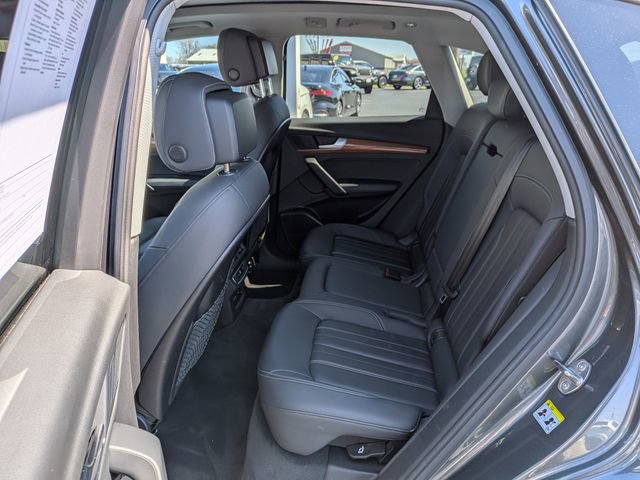Used 2021 Audi Q5 e Premium Plus w/ Premium Plus Package image 20