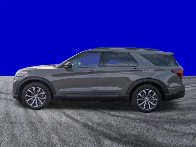 New 2026 Ford Explorer ST-Line RWD image 7