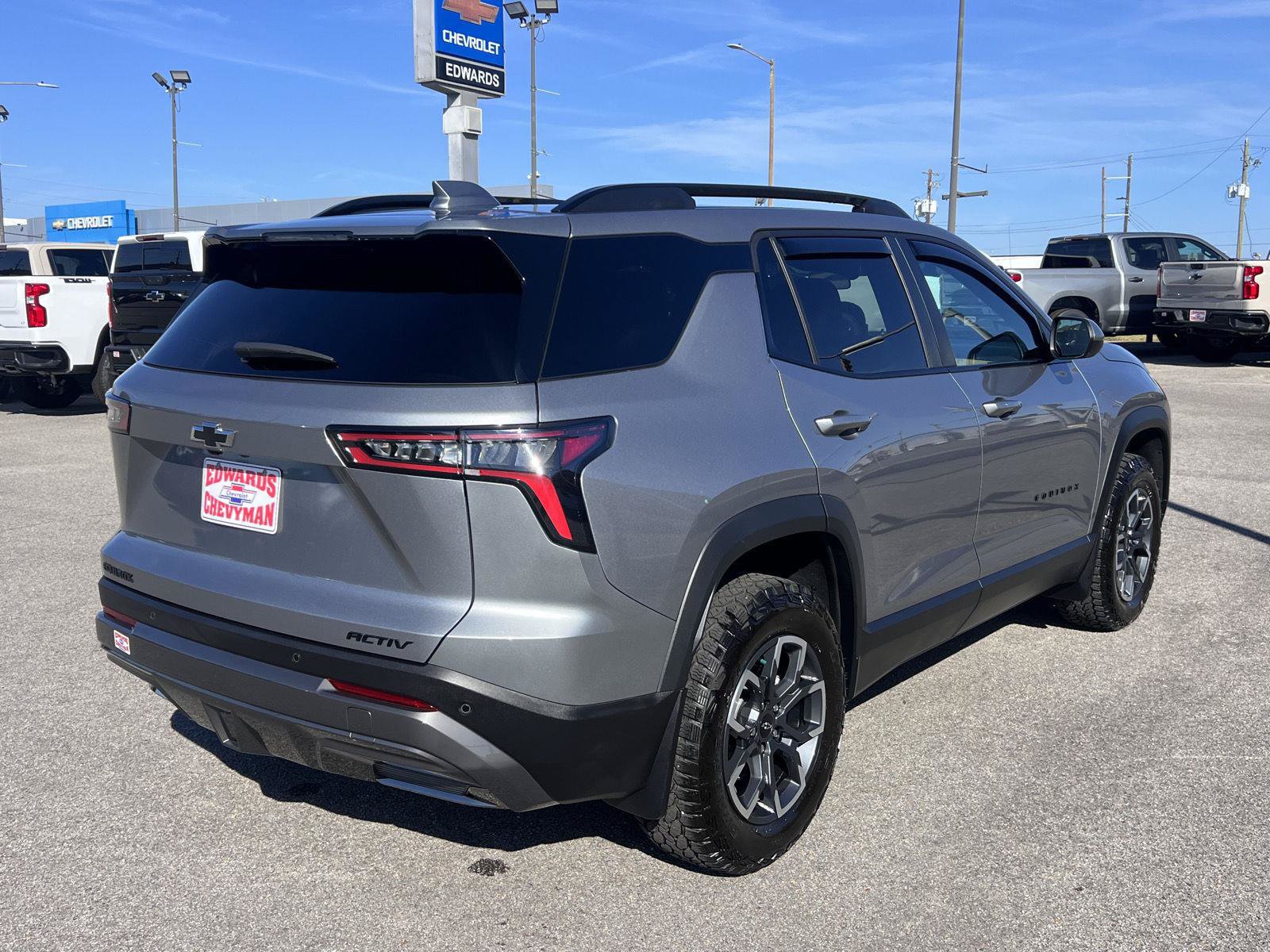 Used 2026 Chevrolet Equinox ACTIV FWD image 33