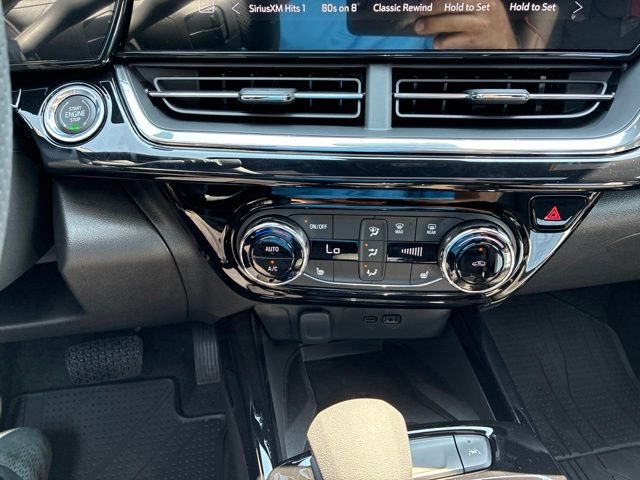 New 2026 Chevrolet Trax RS w/ Sunroof Package FWD image 11