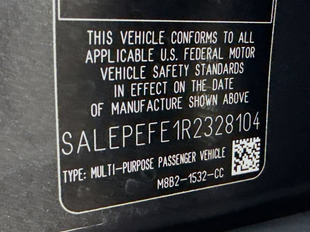 Used 2024 Land Rover Defender 110 SE AWD/4WD image 27