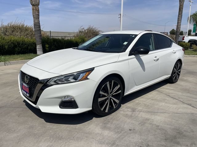 Used 2021 Nissan Altima 2.5 SR FWD image 1