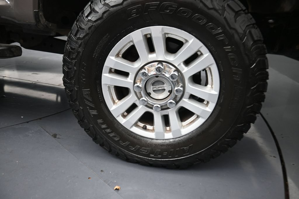 Used 2019 Ford F250 XLT w/ XLT Value Package AWD/4WD image 5