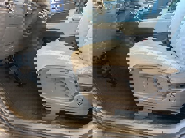 New 2026 Hyundai Santa Fe SE image 16