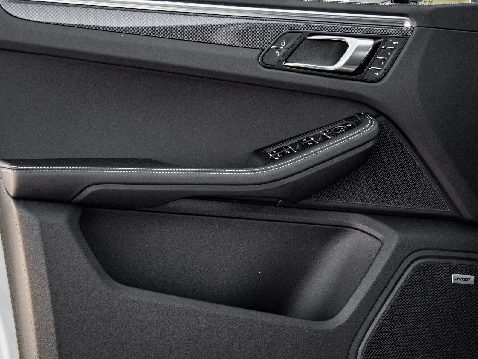 New 2026 Porsche Macan GTS AWD/4WD image 20