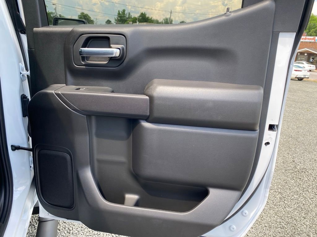 New 2025 Chevrolet Silverado 1500 Custom w/ Turbomax Blackout Package image 19