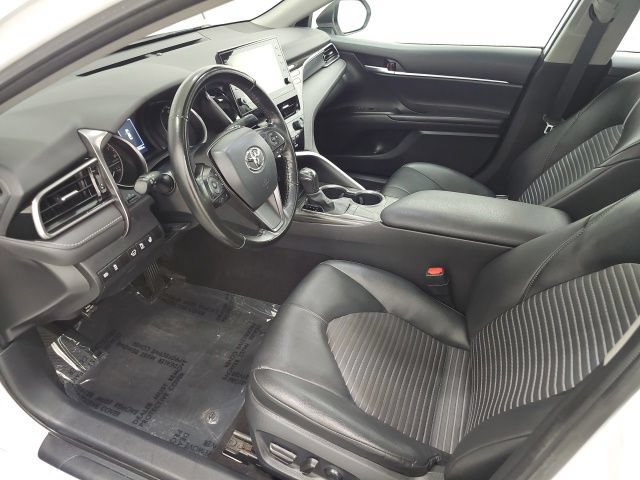 Certified 2023 Toyota Camry SE w/ Cold Weather Package FWD image 15