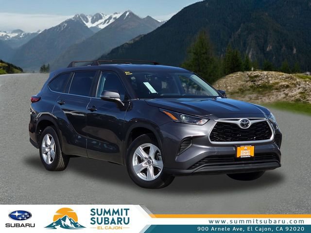 Used 2023 Toyota Highlander L image 1