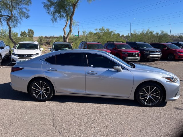 Used 2025 Lexus ES 350 w/ Premium Package FWD image 26