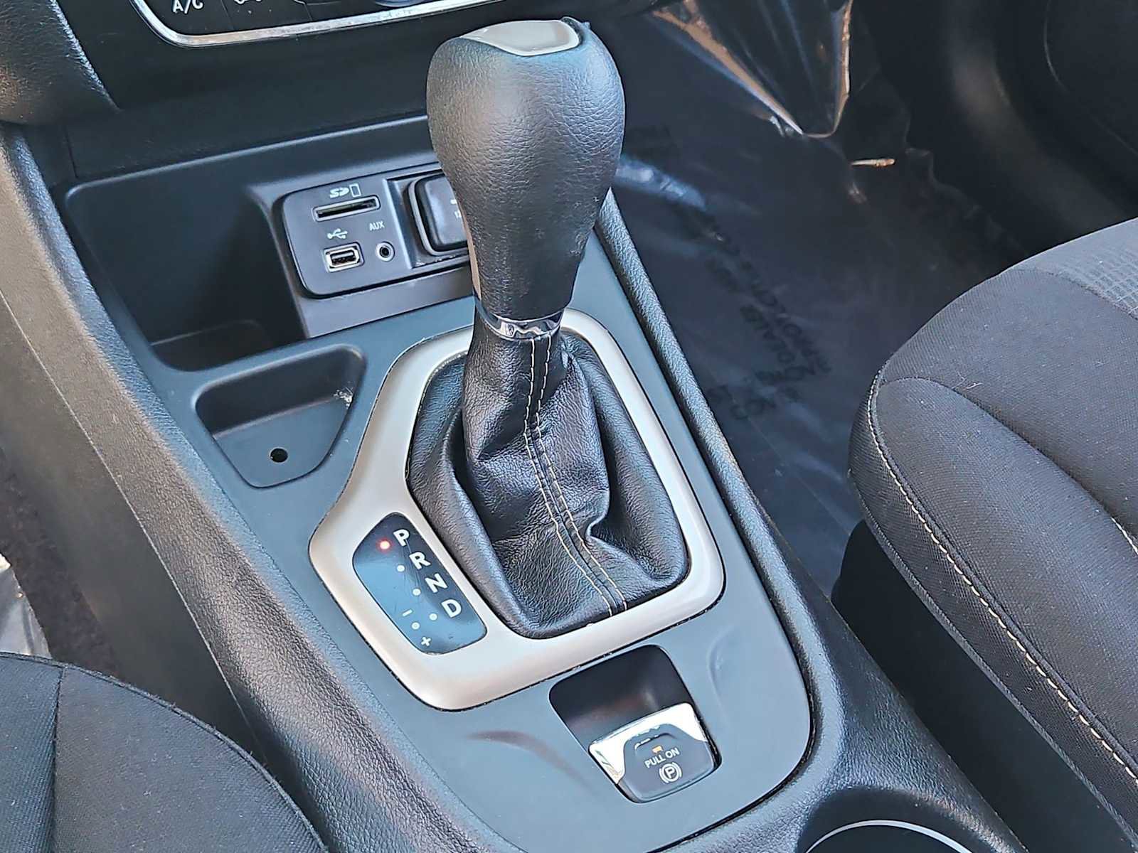 Used 2017 Jeep Cherokee Latitude image 33