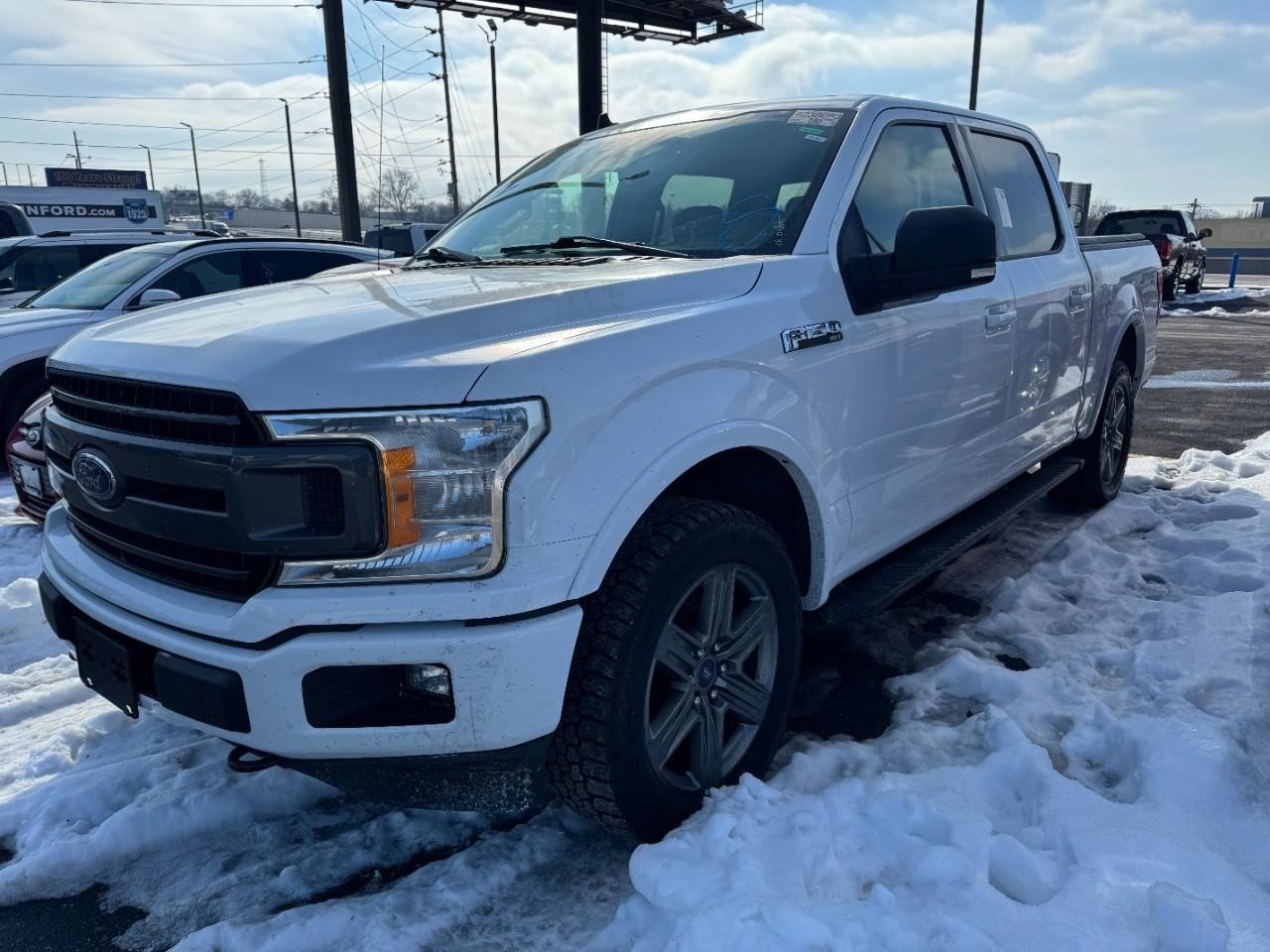 Used 2020 Ford F150 XLT w/ Equipment Group 302A Luxury image 9