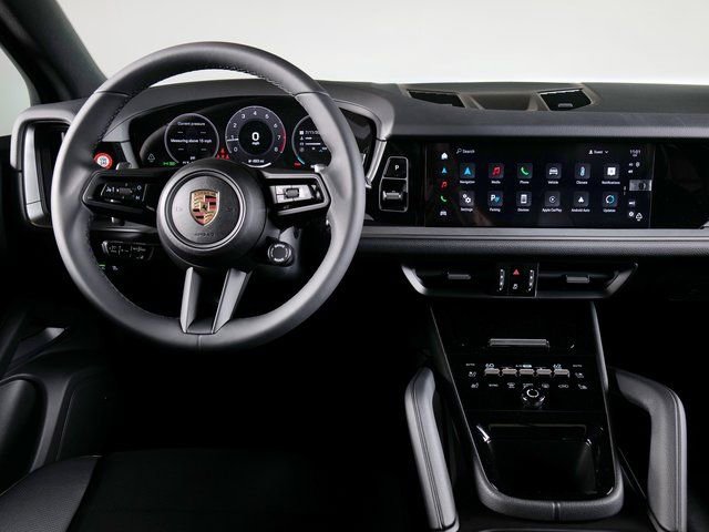 Certified 2025 Porsche Cayenne image 15