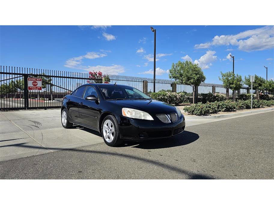 Used 2009 Pontiac G6 Sedan w/ Sport Package 1
