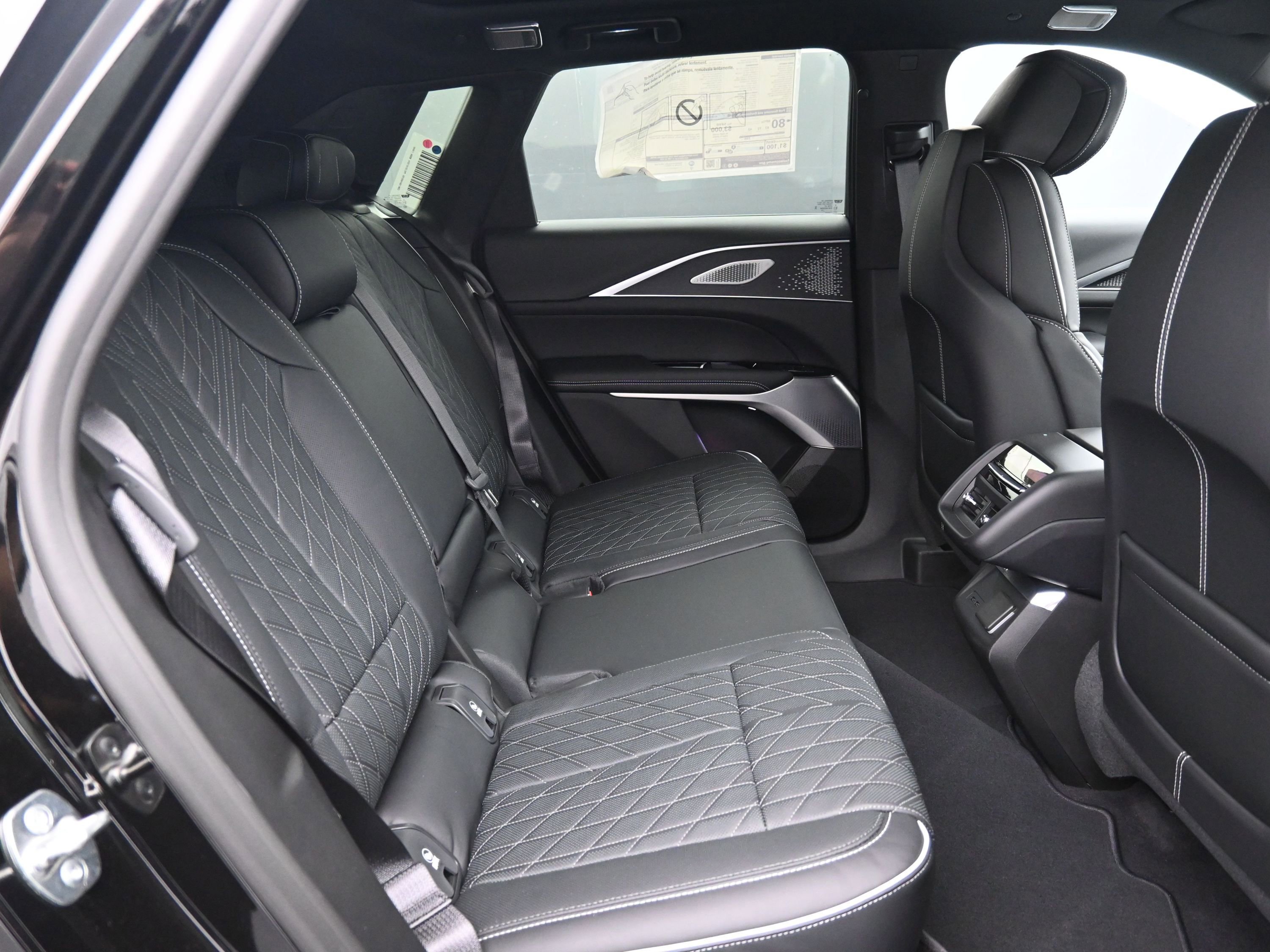 New 2026 Cadillac Lyriq V image 12