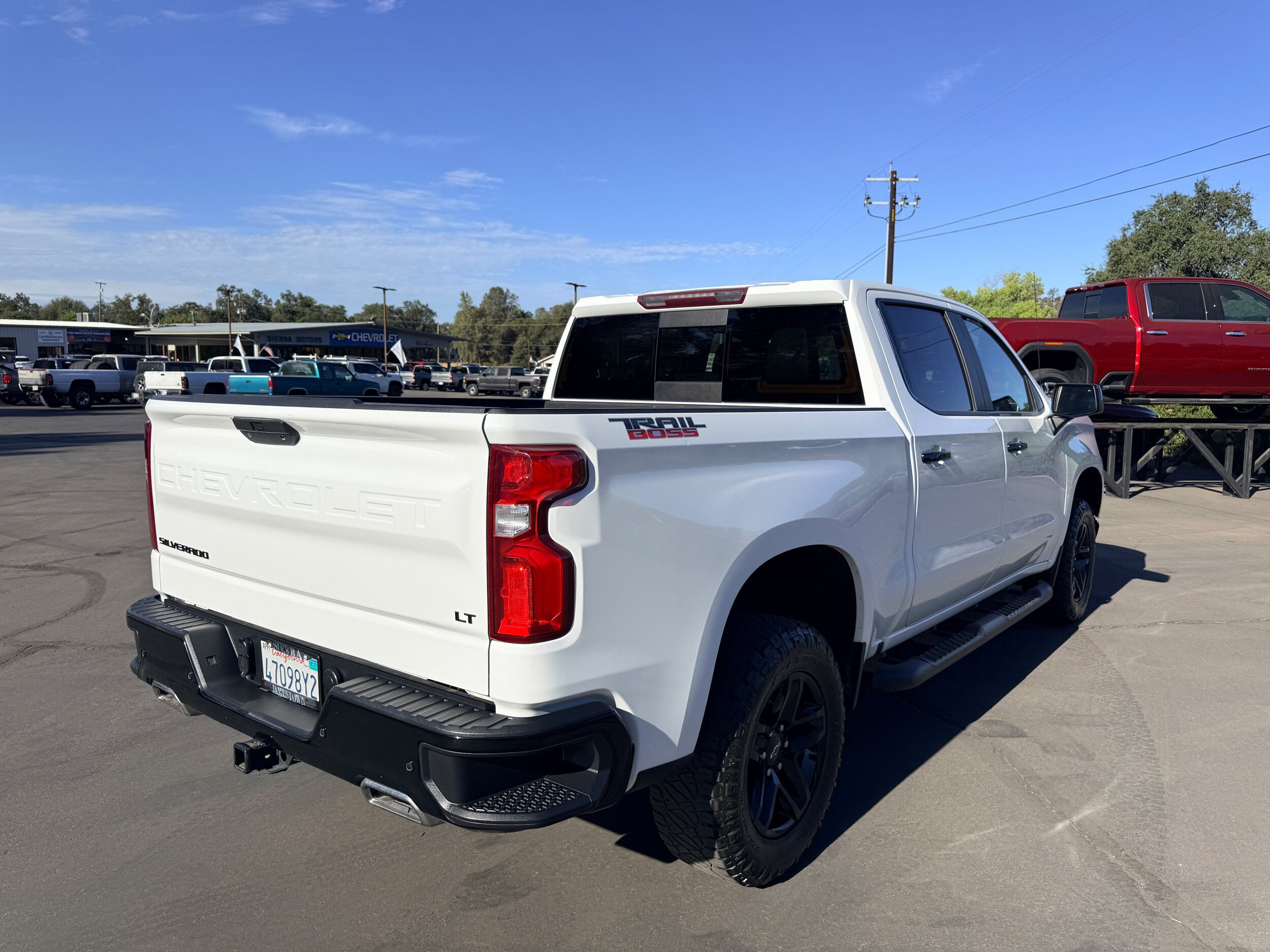 Used 2020 Chevrolet Silverado 1500 LT Trail Boss AWD/4WD image 6